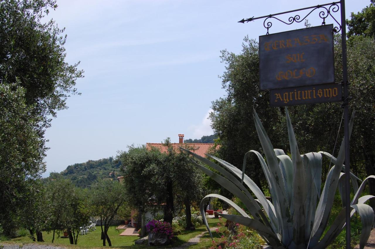 Agriturismo Terrazza Sul Golfo - Il Casale Villa La Spezia Bagian luar foto